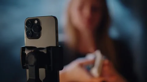 Make a Video of Tarot Reading According to Card Layout 스톡 동영상 306015911