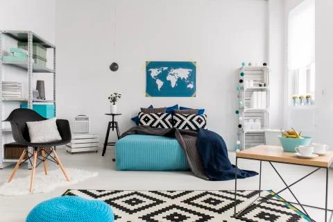 Make your bedroom both stylish and functional 库存照片