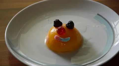 Makeing face out of food Stock Footage 40956752