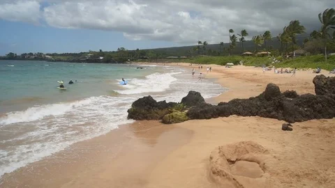 Makena Beach, Maui Stock Footage 107298612