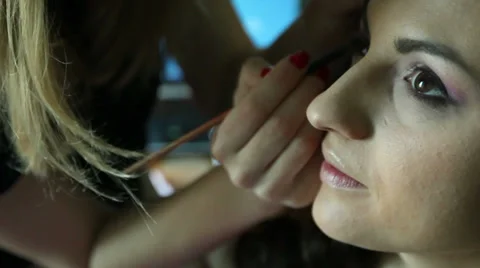Makeup 1 스톡 동영상 32475737