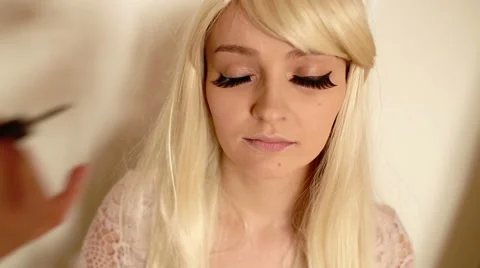 Makeup, applying eyeliner Stock Footage 62453627