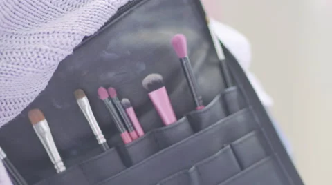 Makeup Artist, brushes 動画素材 62956951