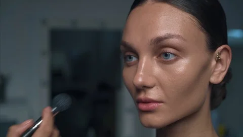 Makeup Artist work with face Stock Footage 111368426