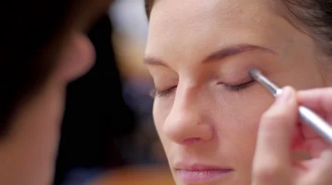 Makeup brush on eye close up 스톡 동영상 59730466