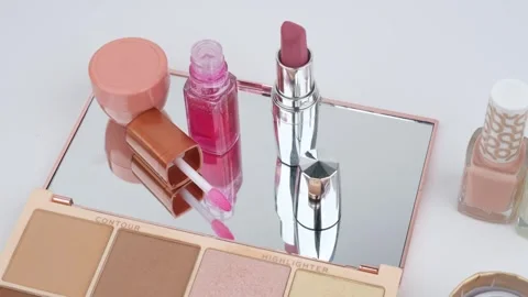 Makeup cosmetic rotate Stock-Footage 242700621