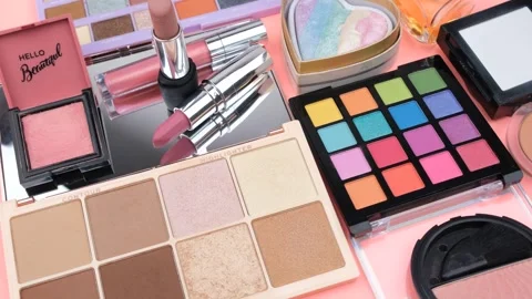 Makeup cosmetic rotate Stock-Footage 242751808