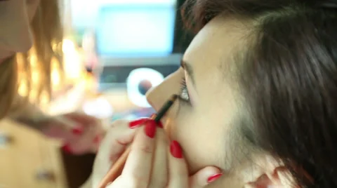 Makeup  Stock Footage 32475231