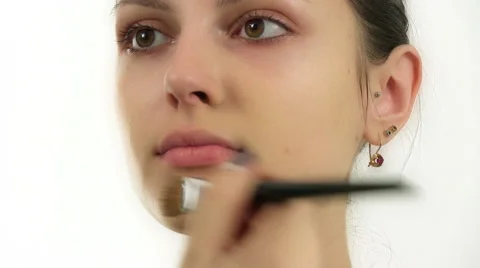 Makeup for a model Видео 44496471