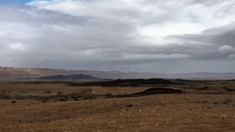 Makhtesh Ramon, slow motion wild landscape Stock Footage 88355992