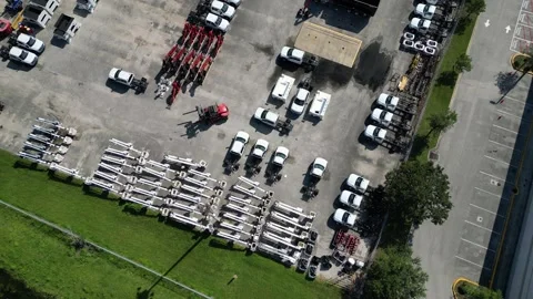 Making bucket trucks 2 Vídeo Stock 245623941