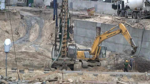 Making building foundation 스톡 동영상 29648894