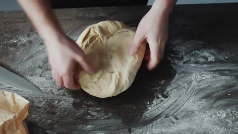 Making Burger Dough Preparation Process on Wooden Table Vidéo 331100837