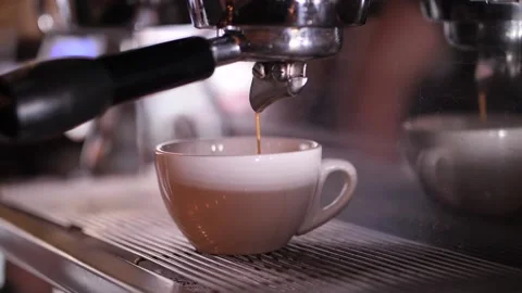 Making cappuccino with ground coffee Stock Footage 137226347