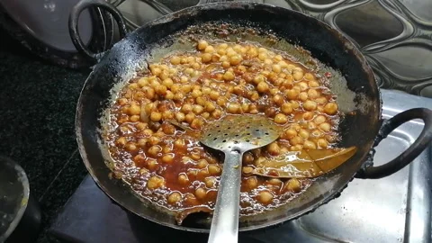 Making Chana Masala Stock Footage 194550308