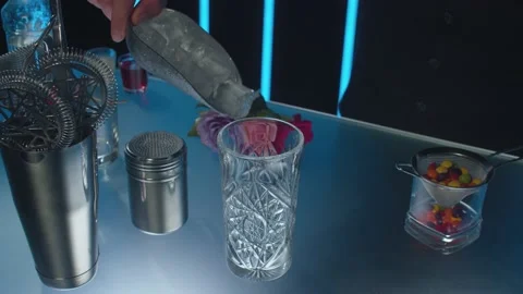 Making of Cherry Sling Cocktail Video stock 133917729