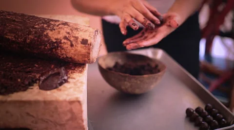 Making chocolate candies Stock-Footage 38492576