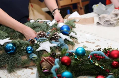 Making a Christmas decoration for the holiday Stock Photos