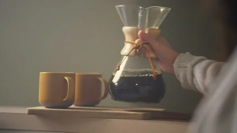 Making coffee 01530824 Stock-Footage 288782991