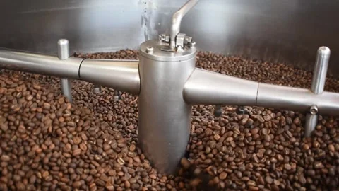 Making Coffee Beans 库存影片 307075479