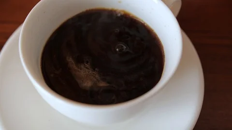 Making coffee in a cup Stockbeeldmateriaal 127502642