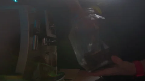 Making coffee in the kitchen Stock-Footage 270803806