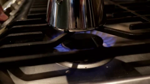 Making Coffee In A Moka Pot Video stock 139012565