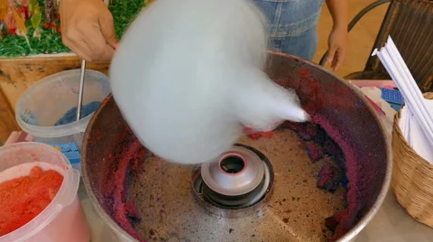 Making cotton candy Stock Footage 69045782