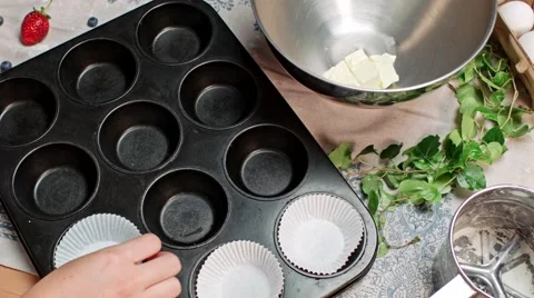 Making of cupcakes Stock Footage 68017918