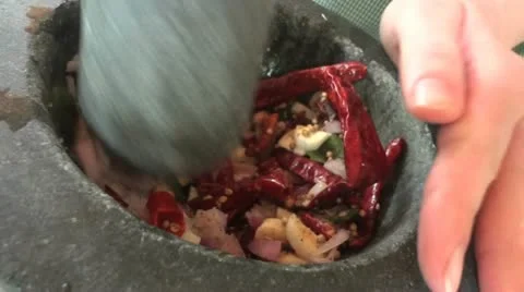 Making a curry 動画素材 10827698