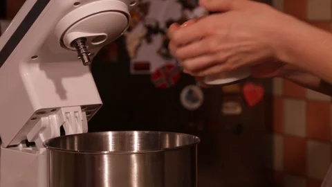 Making of donuts Video stock 99131306