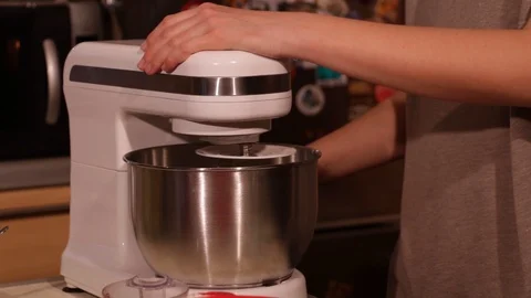 Making of donuts Video stock 99131345