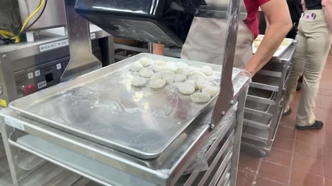 Making dough in food section inside Buc-ee's Travel Center in Arizona 스톡 동영상 341695215