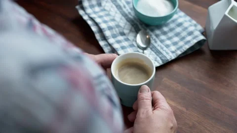 Making Fresh Coffee from a Coffee Espresso Machine 스톡 동영상 251865600