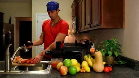 Making Fresh Juice 스톡 동영상 17458629