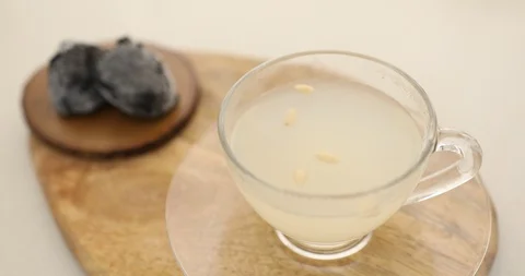 Making ginger and pear tea Stock Footage 127896768