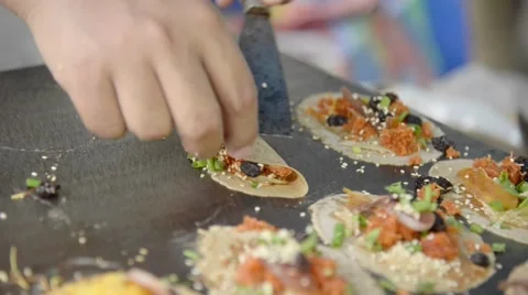 Making of grilled beef  steak on hot plate with smoke Video stock 61554692