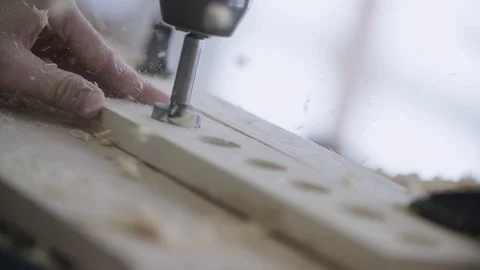 Making holes with drill machine 動画素材 92672011