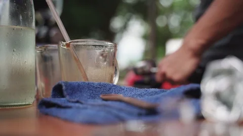 Making hot coffee by tamper with ground coffee Video stock 97609056