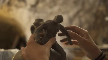 Making Human FIgure with Ceramic Stock Footage 85630790