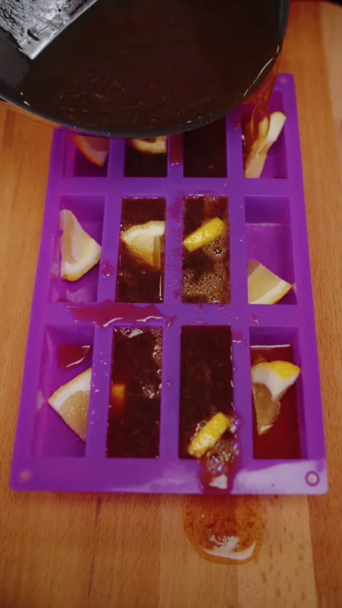 Making Ice Cubes with Fruit Video stock 283252200