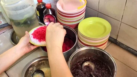 Making Ice Kacang 2 Stock Footage 119505373