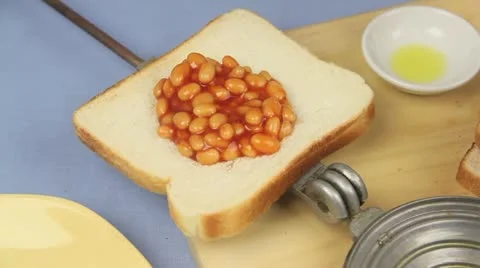 Making Jaffles 2 스톡 동영상 12385716