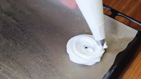 Making meringue Stock Footage 151913616