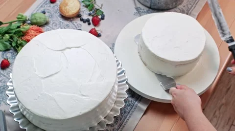 Making multi tier cake Stock Footage 68019642