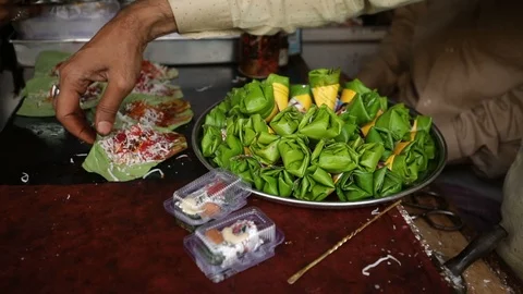 Making-of-paan-india Video stock 89212972