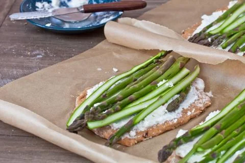 Making pizza Stock Photos