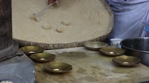 Making Sandapao, so called triple bangs,a famous traditional Chengdu street food Stock Footage 48917425