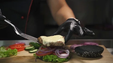 Making a sandwich Stock Footage 129685427