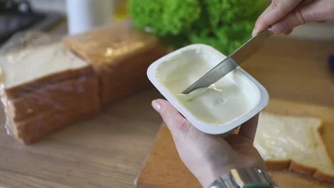 Making sandwich witch cheese close up Stock Footage 155092539